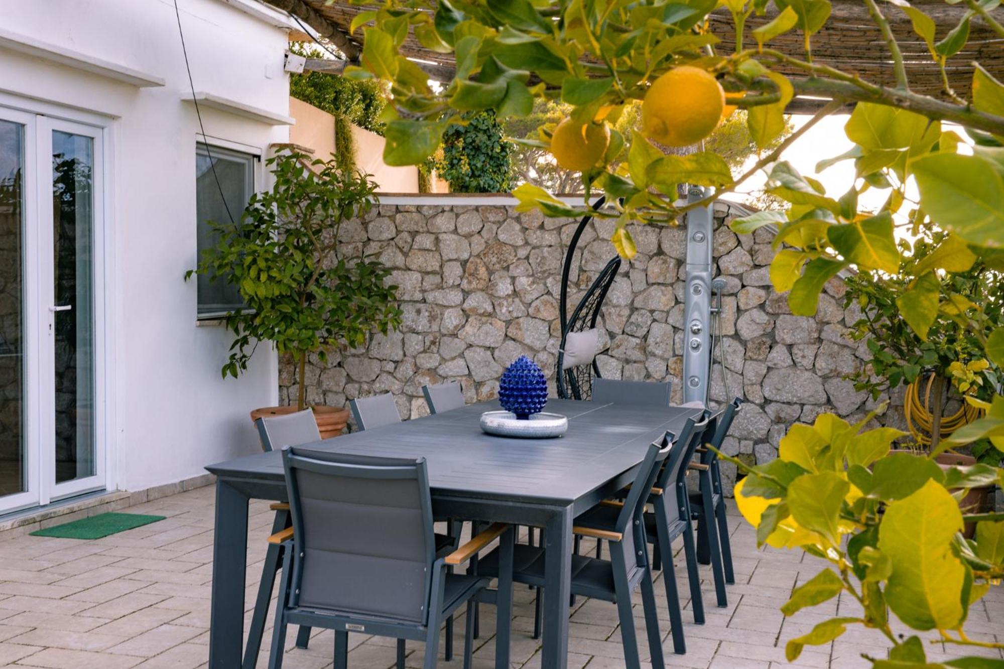 Caprigetaway - Casa Due Golfi Villa Luaran gambar